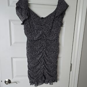 She + Sky Black and White Floral Blouse